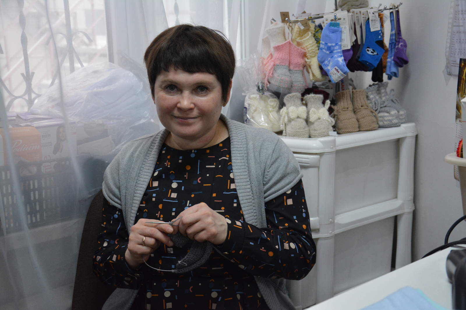 Неравнодушная жительница из Башкирии вяжет для новорожденных