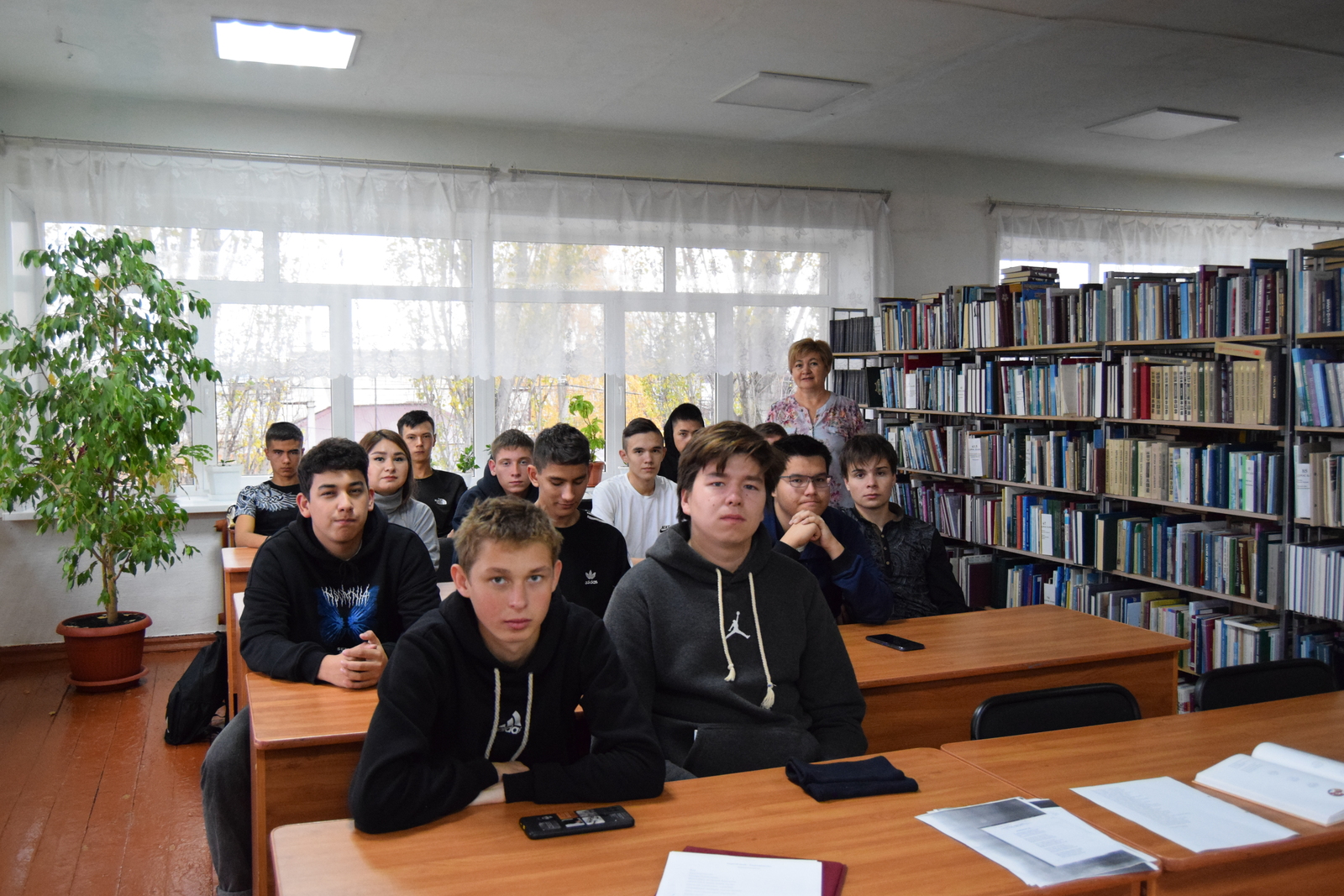В центральной районной библиотеке прошел краеведческий час «Родной край – Башкортостан»