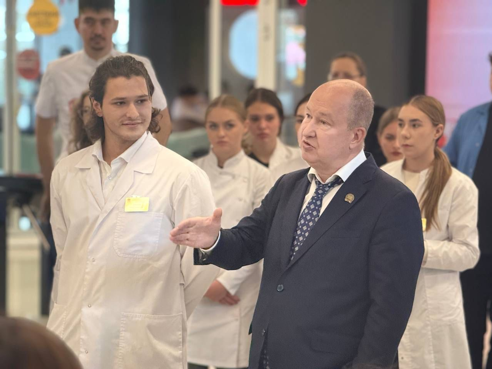 В студенческом кампусе Уфы открылась фотовыставка «БГМУ: жизнь в кадре»