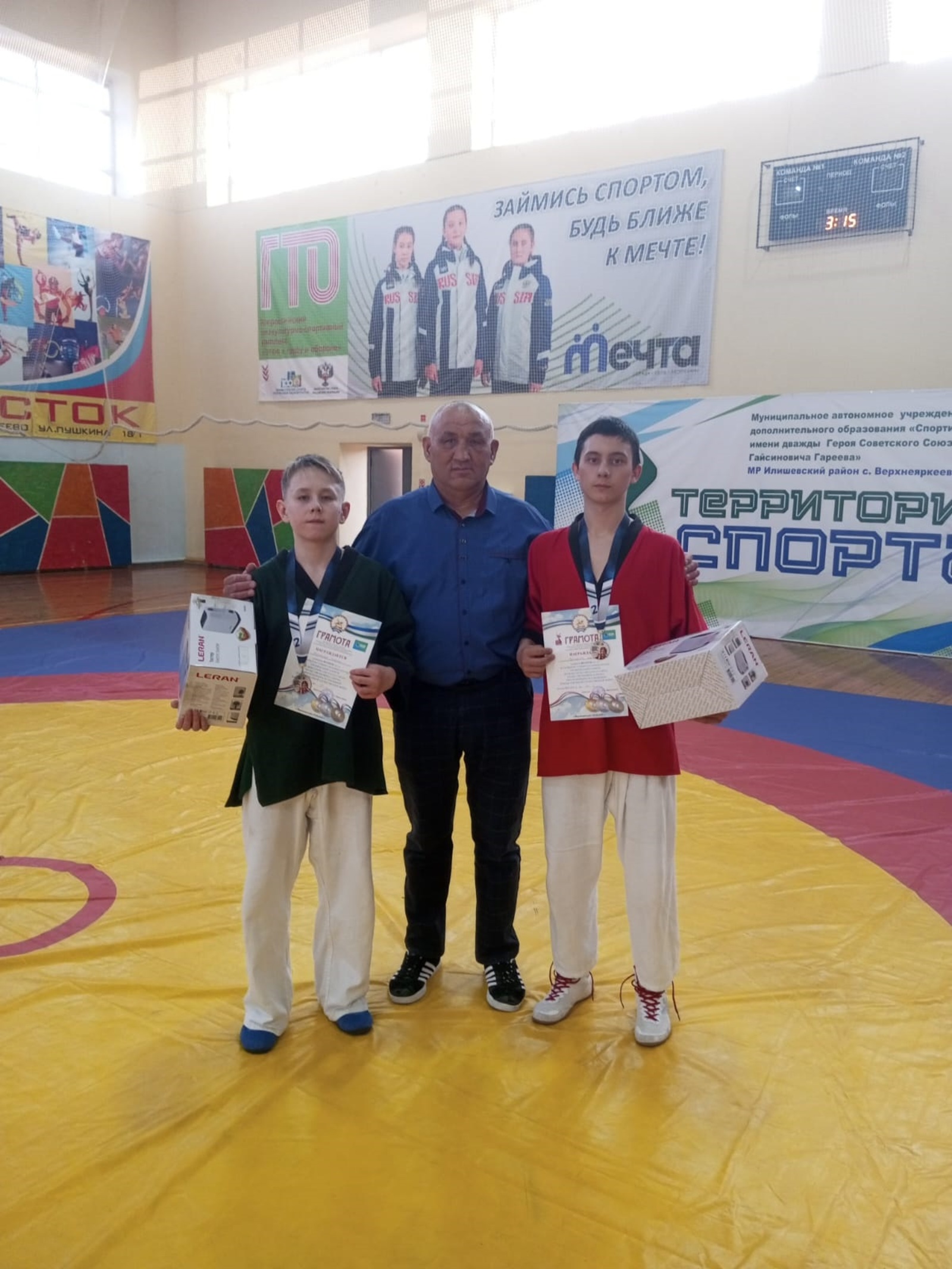 Тренер, хранящий традиции борьбы куреш