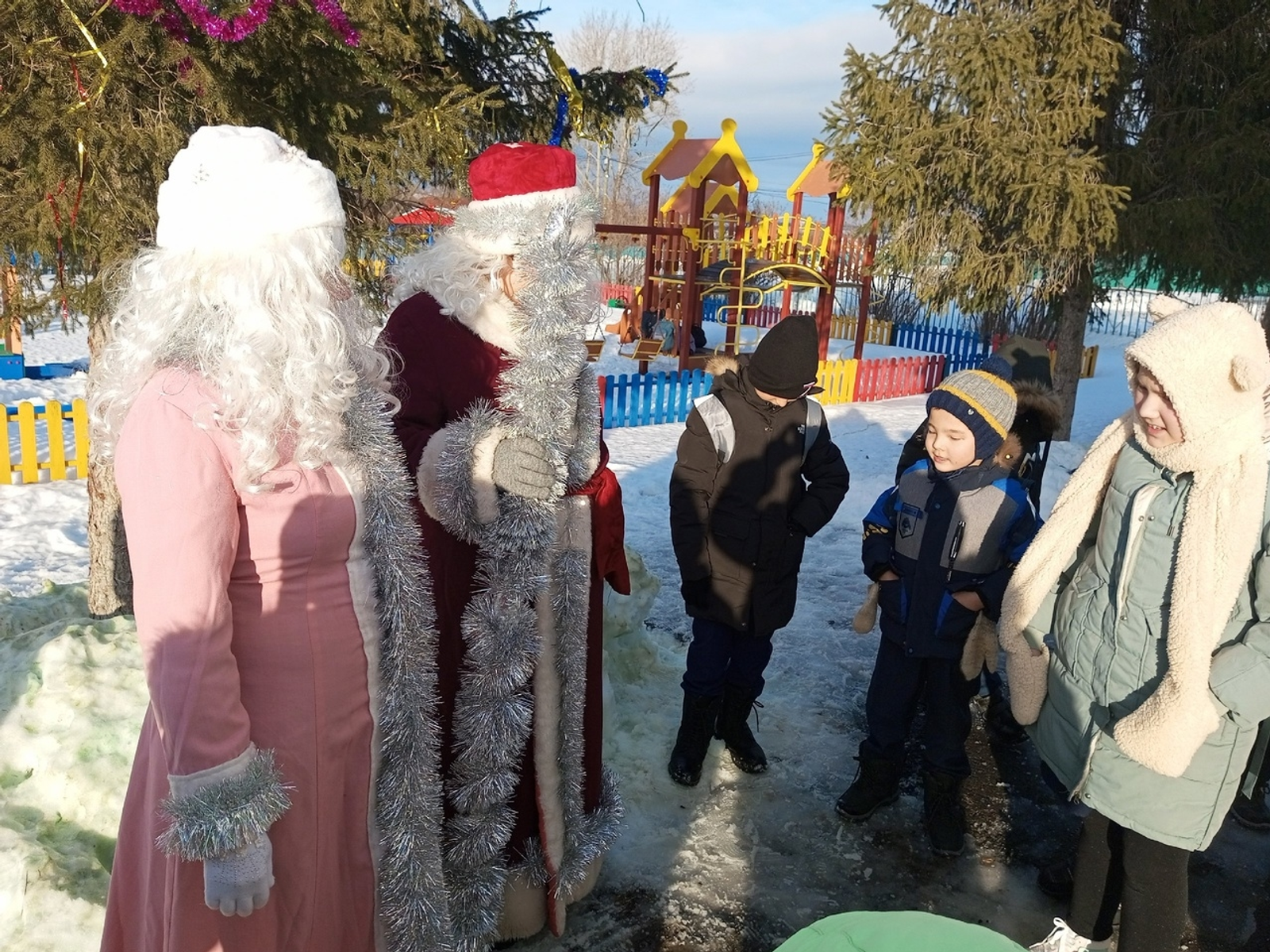 Жителей Башкирии приглашают написать письмо Деду Морозу