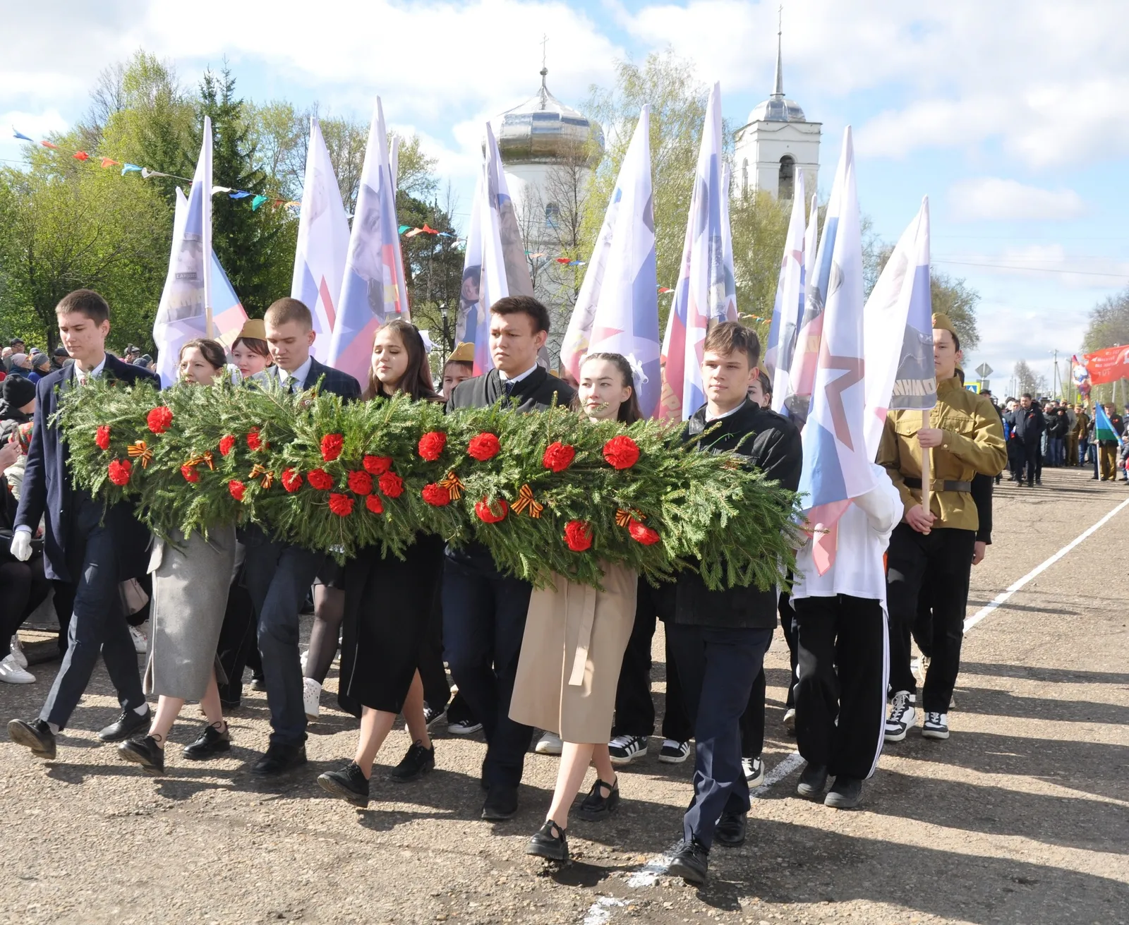 С Днем победы!