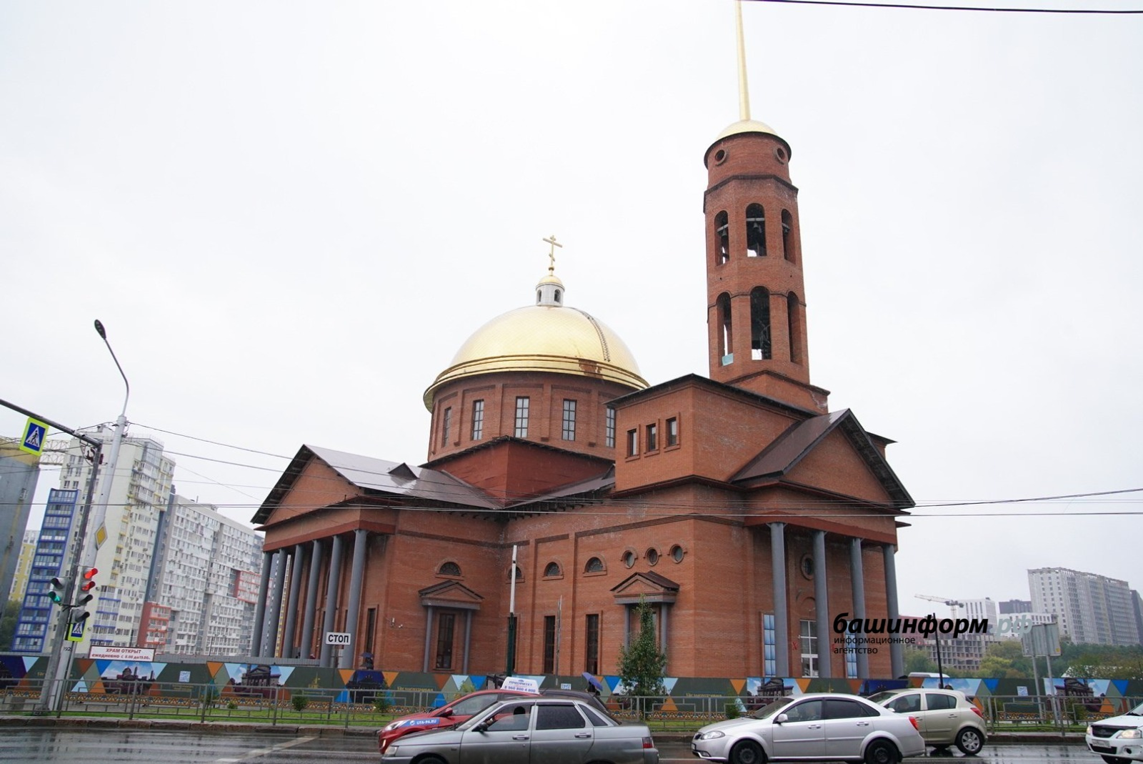 Строительство Воскресенского кафедрального собора в Уфе займет еще год