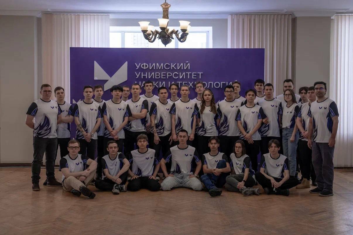 Команда из Уфы обыграла всех лидеров страны по киберспорту