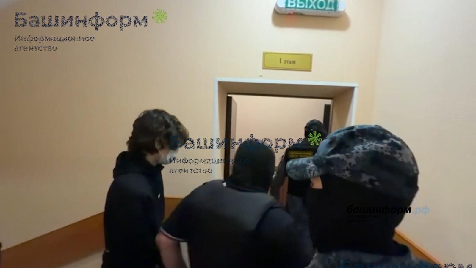 Суд в Уфе избрал домашний арест для подростка после нападения в гимназии