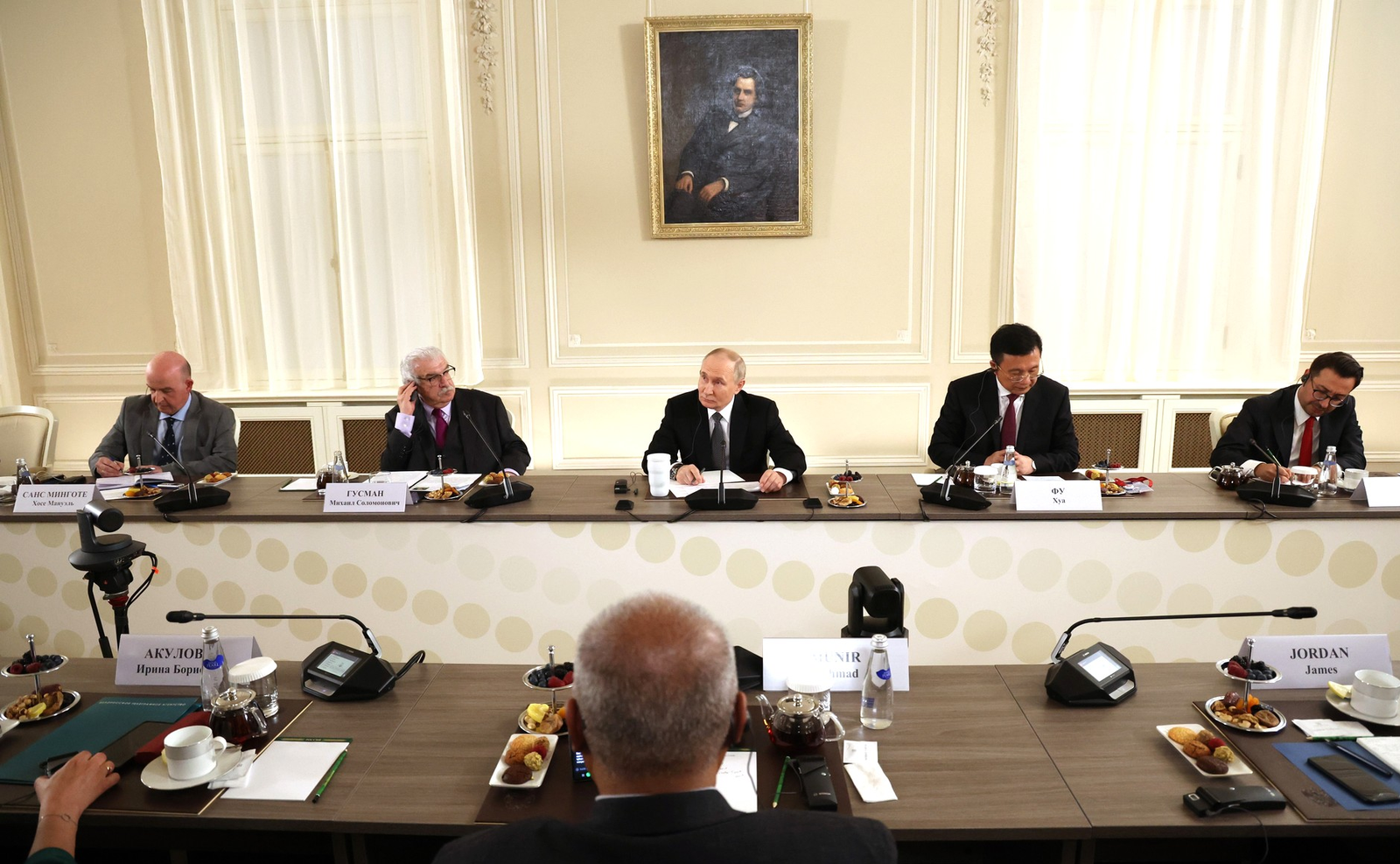 Встреча с руководителями международных информагентств