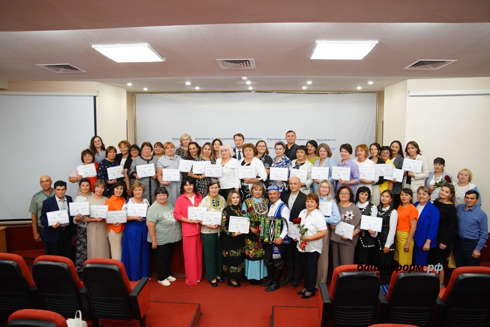 Определены победители конкурса "Лучший сельский клуб Башкирии"