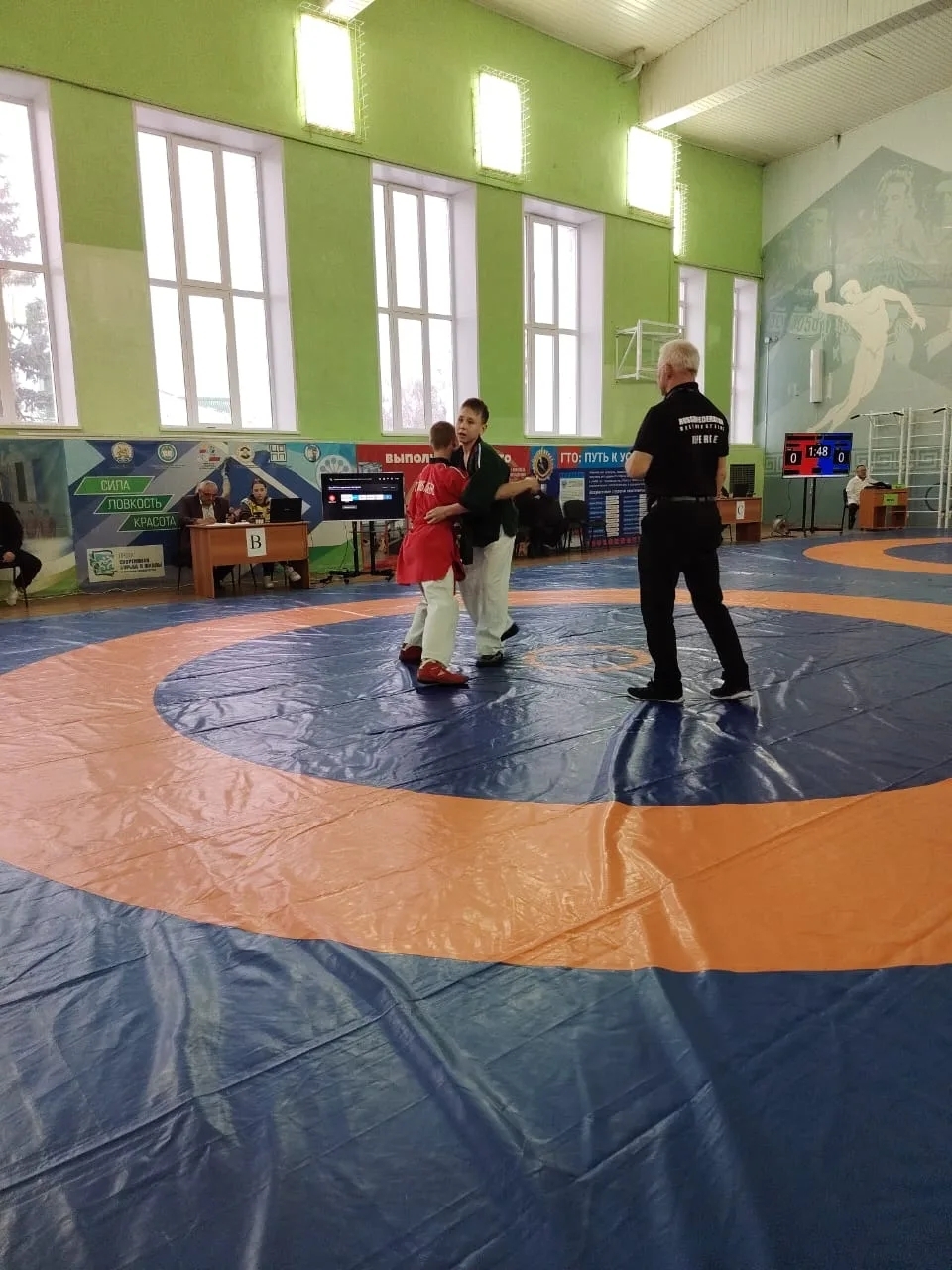 Мечетлинские борцы на национальной борьбе куреш в Стерлитамаке