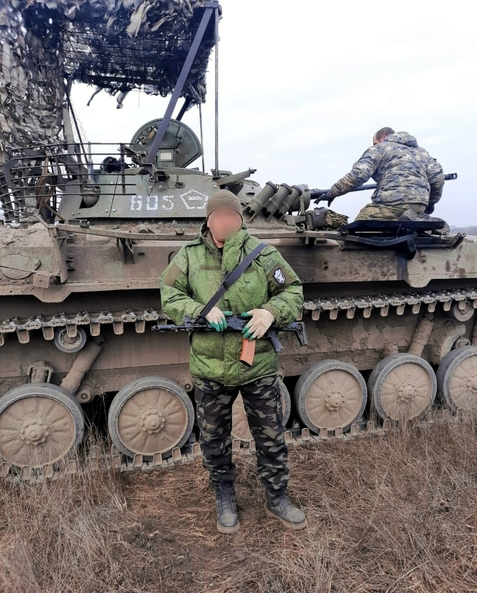 Боец с позывным «Ахмет» из Мечетлинского района помогает фронту делом