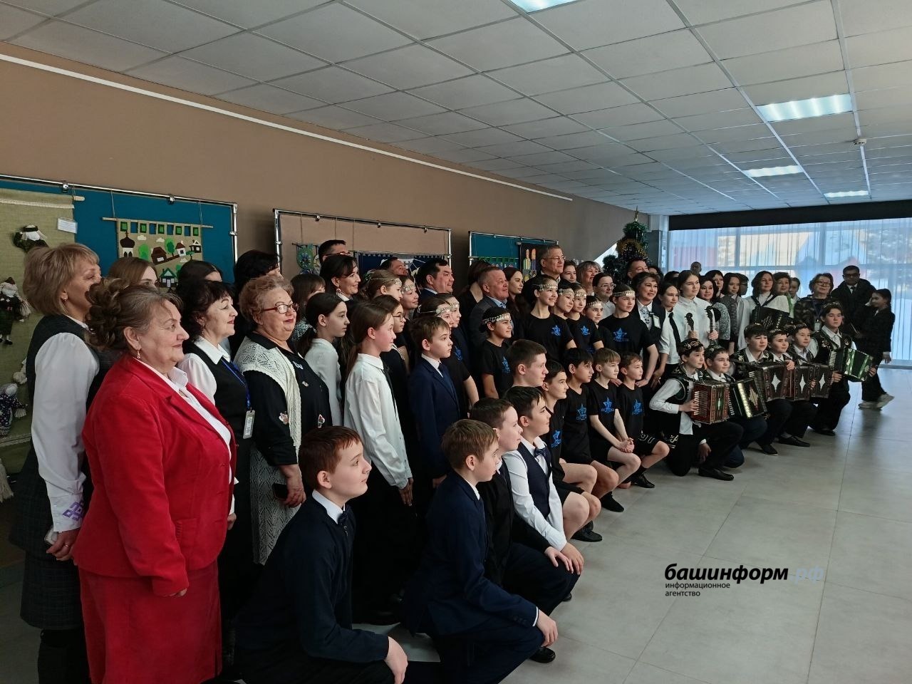 Глава Башкирии побывал в отремонтированной Детской школе искусств в Янауле