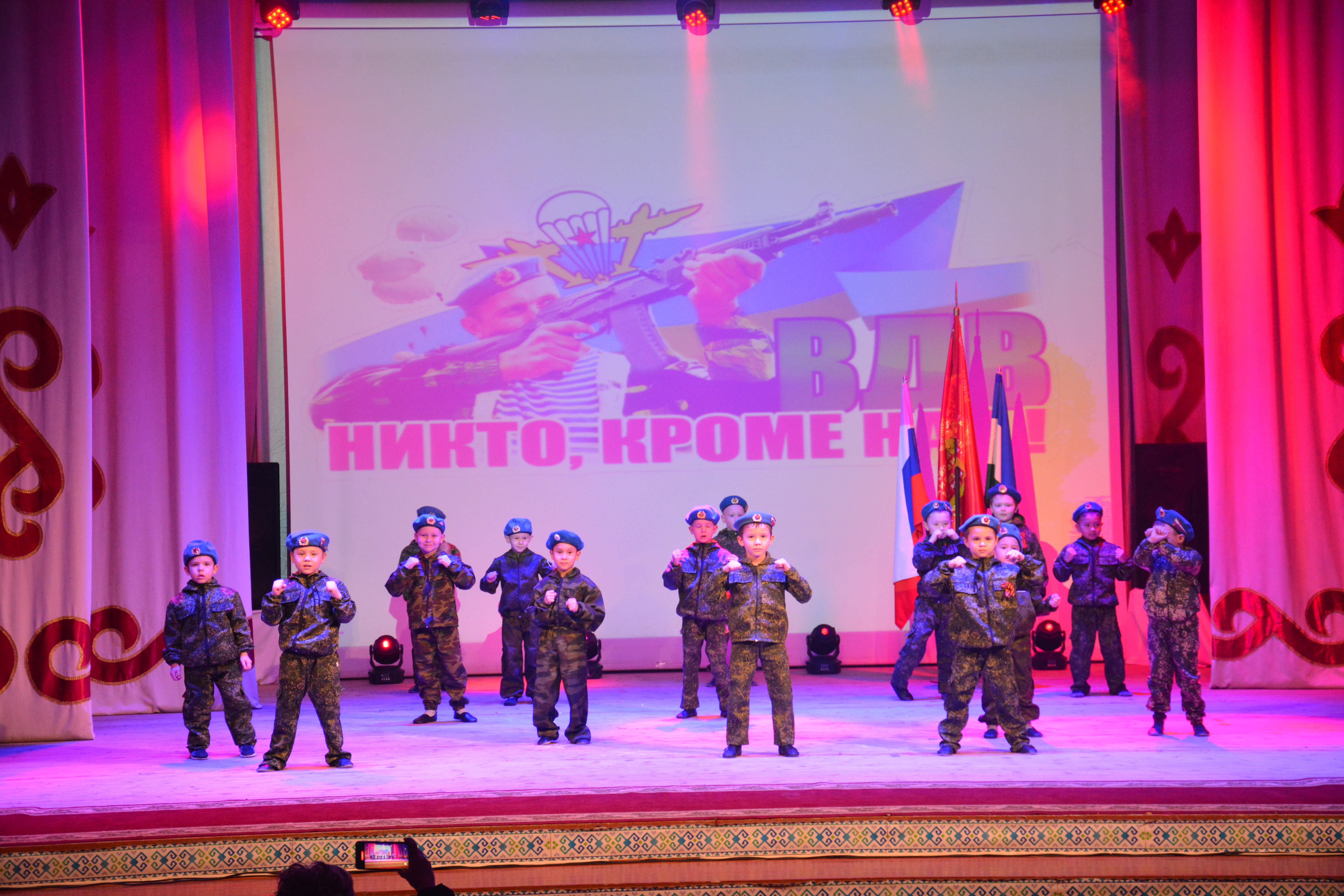 В Мечетлинском районе торжественно отметили День защитника Отечества