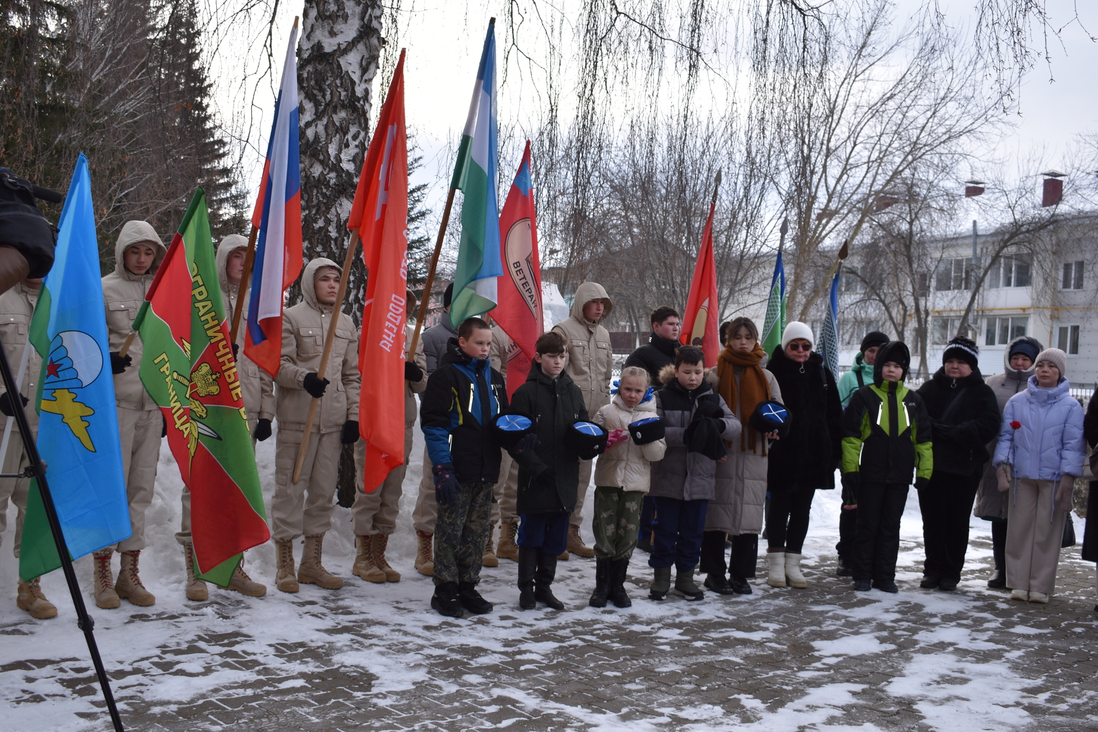 В Мечетлинском районе прошел митинг в честь Дня защитника Отечества