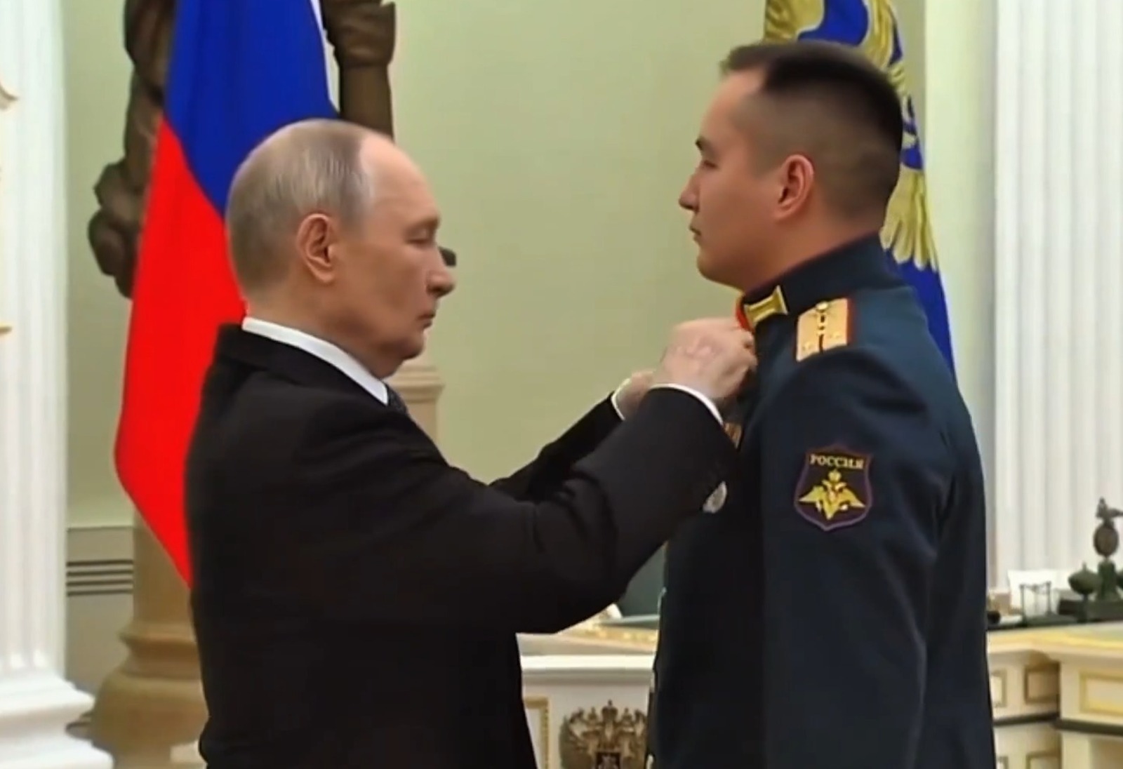 Командир роты - уроженец Башкирии получил звание Героя России от президента