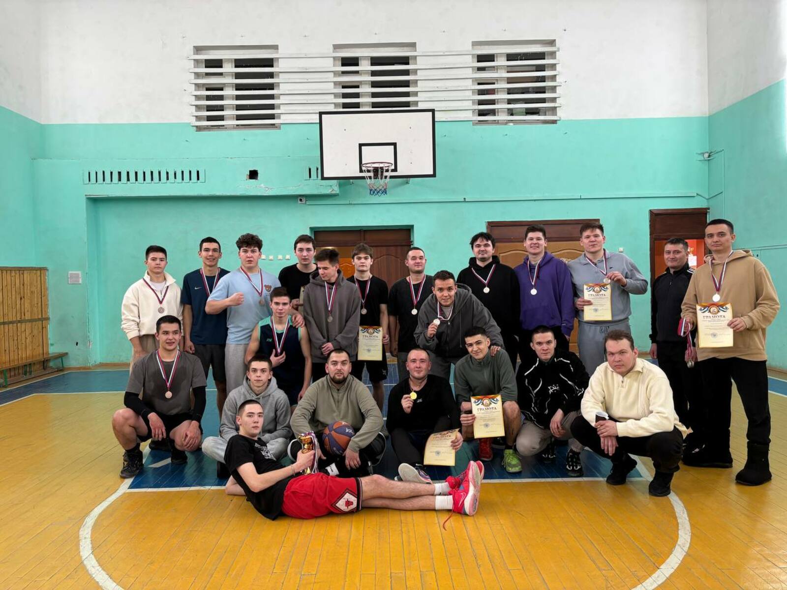 Прошел районный турнир по баскетболу на Кубок молодежного землячества