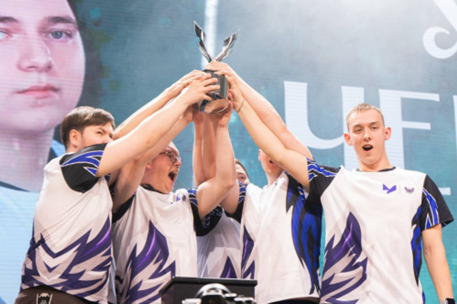 Команда из Уфы стала чемпионом Национальной студенческой лиги киберспорта