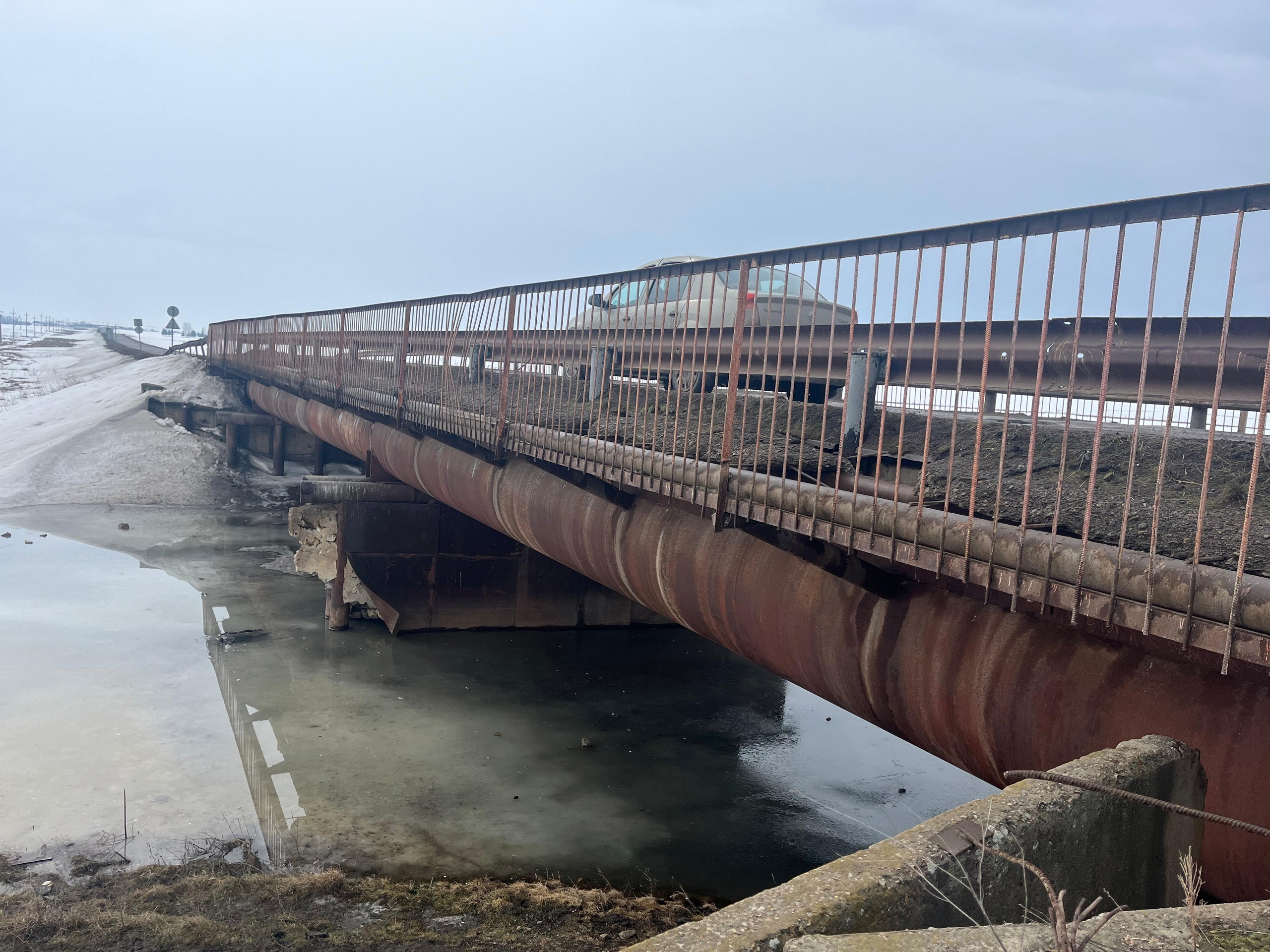 Соцсети Артем Шамхалов В Мечетлинском районе реконструируют мост через реку Мелекес