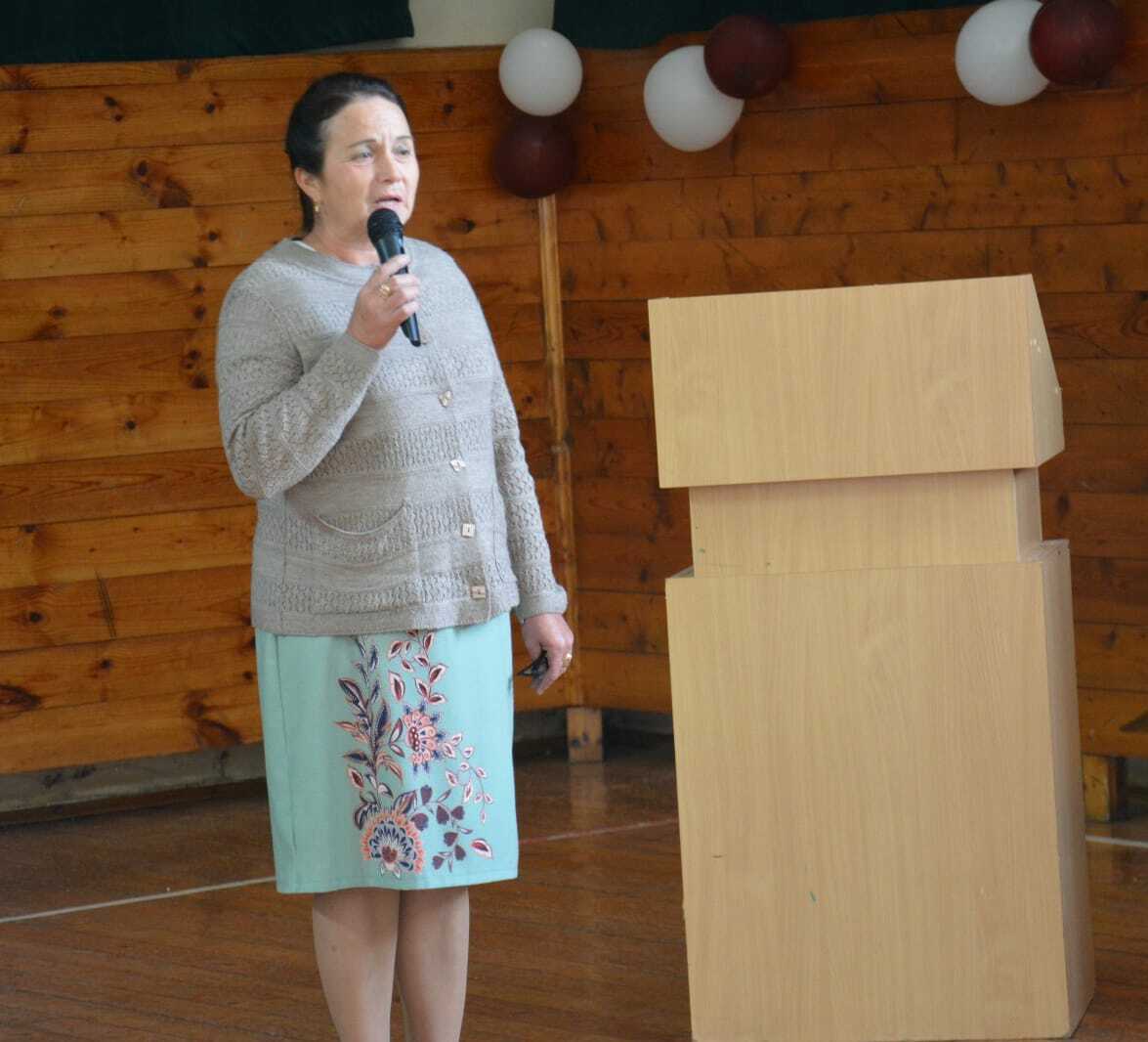 В школах Мечетлинского района состоялись линейки в честь Дня знаний